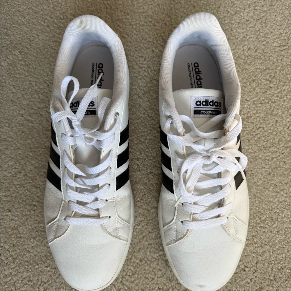 Shoes - Picture 2 of 5